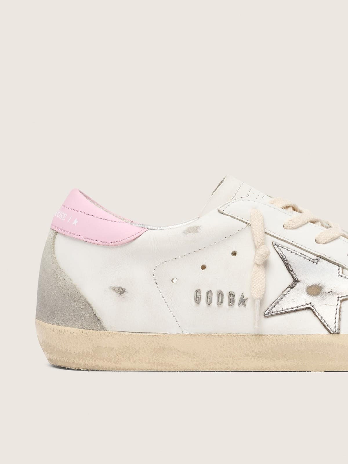 Super-Star avec étoile en cuir argenté et contrefort rose
